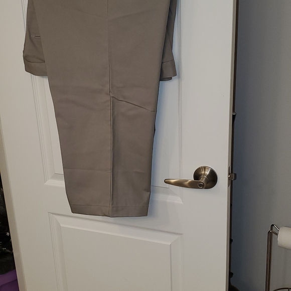 42 waist US Chinos Khaki Pant Trousers - Picture 3 of 3